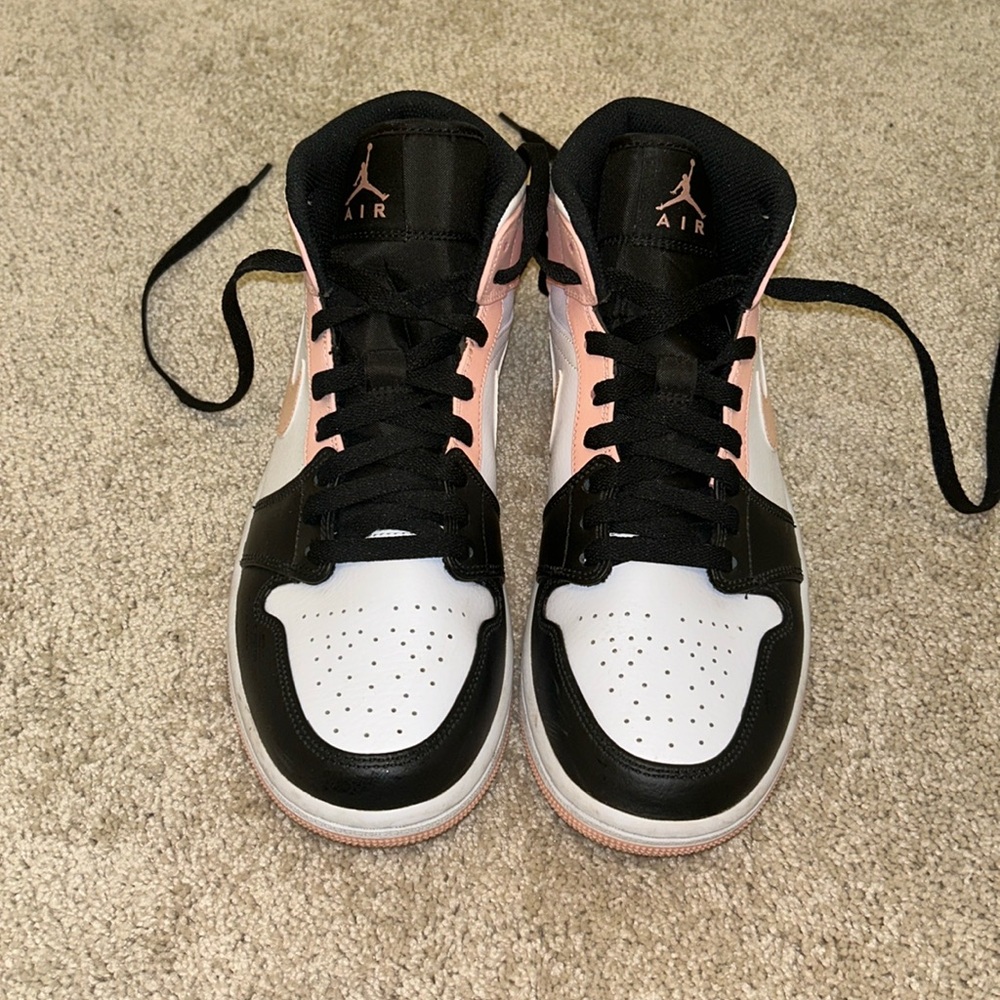 women’s jordan 1 pink and black